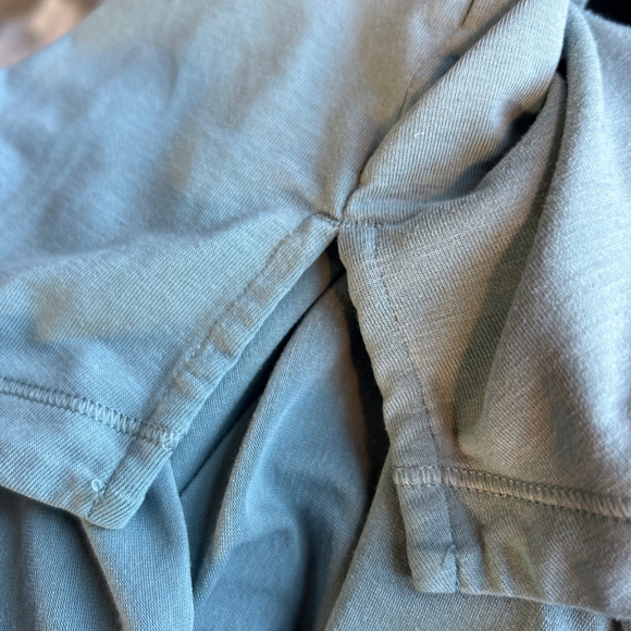 Women's Athleta Green V-Neck Tank Top L - Picture 4 of 4